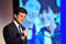 El Presidente y Director Ejecutivo de Olimpiadas Especiales es Timothy Shriver. Al igual que su madre, Eunice Kennedy Shriver, su impulso es la necesidad de mejorar las vidas de personas con DI de todo el mundo.<br /><span></span>